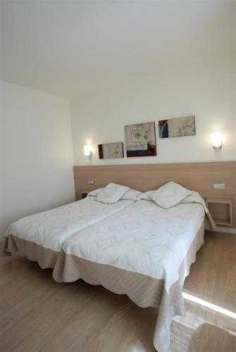 Casa De Los Beneficiados Roncesvalles Cameră foto